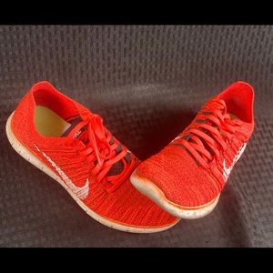 Nike free flynit neon orange shoes size 9